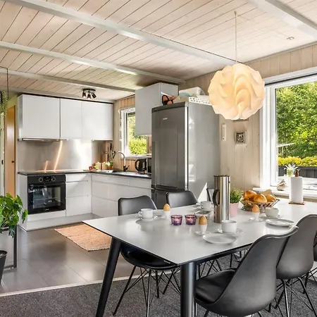 Vilhelm - 10km From The Sea By Interhome Oster Vrogum